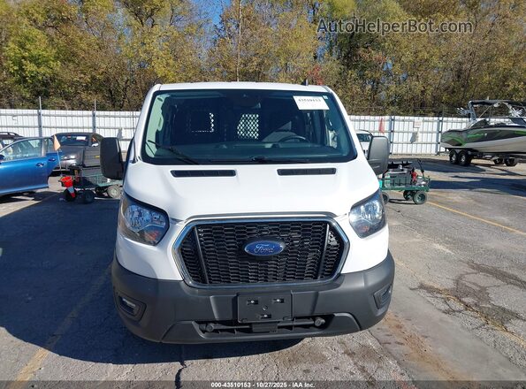 1FTBR2Y82PKB23785 2023 FORD TRANSIT-250 CARGO White Vista del cuadro de instrumentos