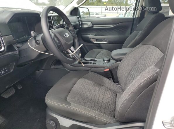 1FTER4HHXSLE21545 2025 FORD RANG White Widok wnętrza z przodu