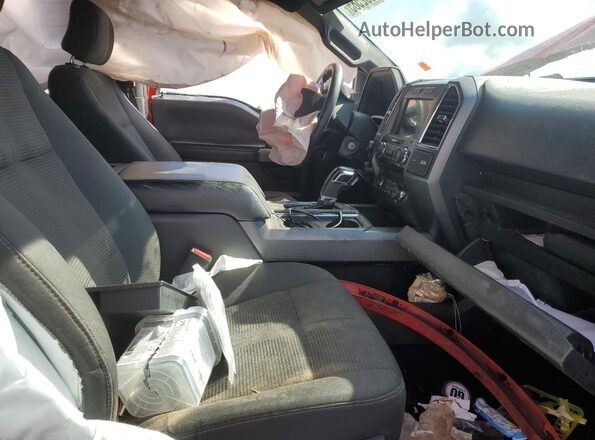 1FTEW1EF1GKF00416 2016 FORD F150 Красный Вид салона спереди