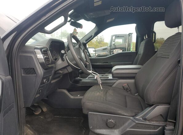 1FTEW1EP4NFC28104 2022 FORD F150 Черный Вид салона спереди