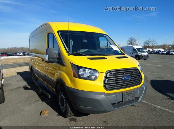 1FTKE2CM4JKA45341 2018 FORD TRANSIT-150 Желтый Передняя правая четверть