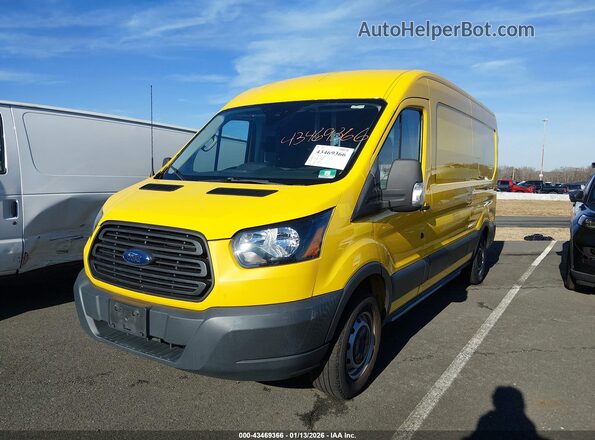 1FTKE2CM4JKA45341 2018 FORD TRANSIT-150 Желтый Передняя левая четверть