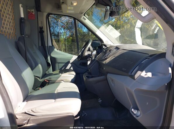 1FTYR2CG2JKA34279 2018 FORD TRANSIT-250 White Вид салону спереду