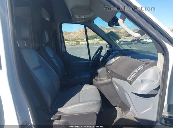 1FTYR2CM2KKB71505 2019 FORD TRANSIT-250 White Widok wnętrza z przodu