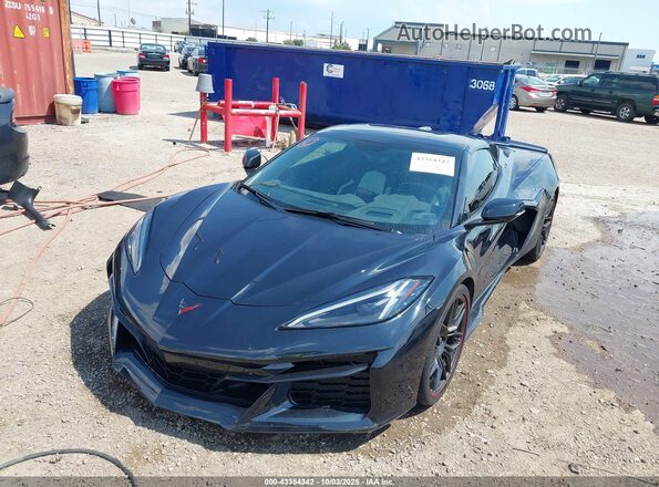 1G1YF3D36P5700666 2023 CHEVROLET CORVETTE Черный Вид спереди