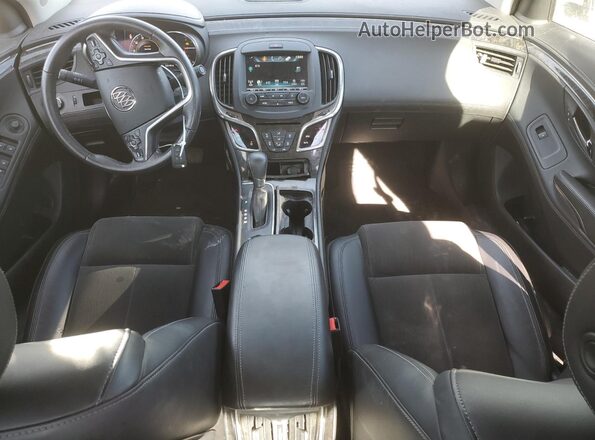 1G4GA5G33GF155671 2016 BUICK LACROSSE Silver Vista del salpicadero
