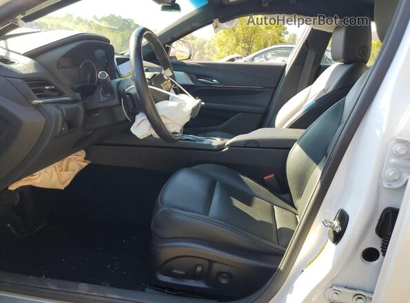 1G6DK5RKXR0125410 2024 CADILLAC CT4 White Սալոնի դիմացի տեսք