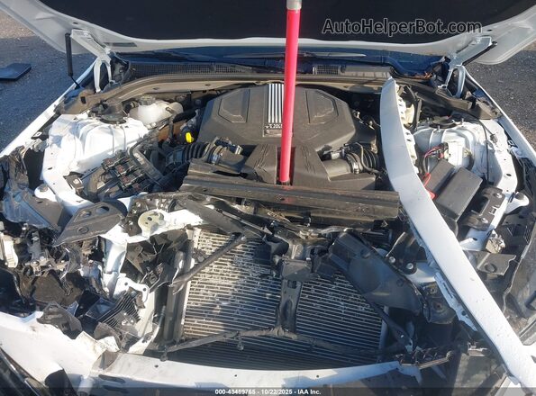 1G6DN5RW2R0122754 2024 CADILLAC CT5 White Widok z tyłu