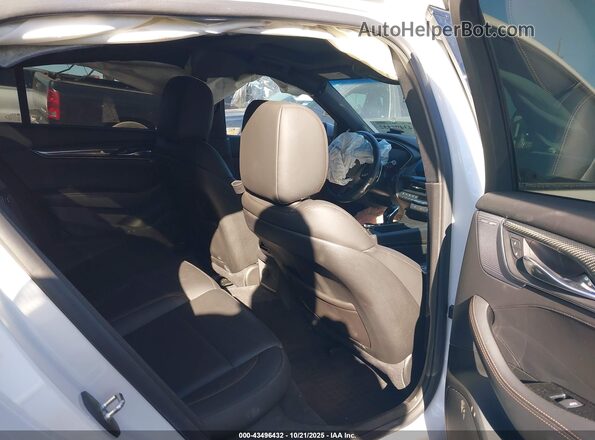 1G6DP5RK5N0137069 2022 CADILLAC CT5 White Widok naklejki z numerem VIN