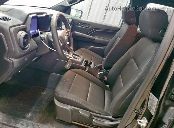 1GCGSBEC6R1225635 2024 CHEVROLET COLORADO Black Widok wnętrza z przodu