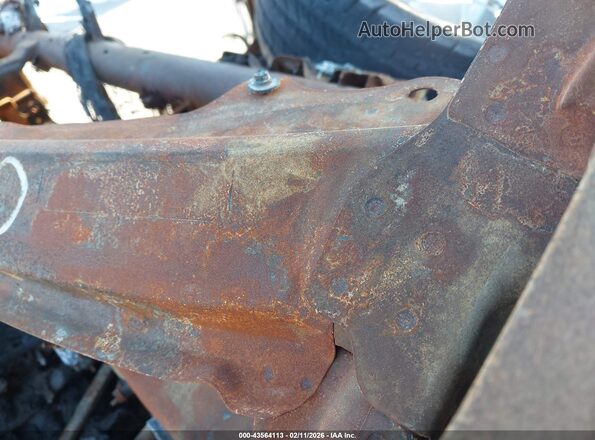 1GCPDBEK9RZ127718 2024 CHEVROLET SILVERADO Silver Engine compartment view