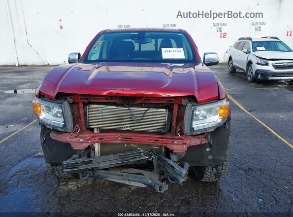 1GTP6EE13J1120639 2018 GMC CANYON Red Widok z przodu