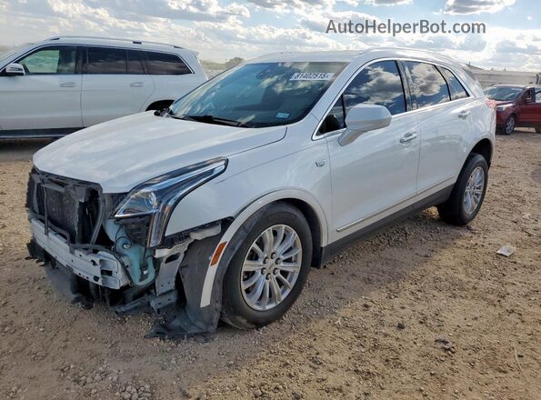 1GYKNARS5JZ170575 2018 CADILLAC XT5 Белый Передняя левая четверть