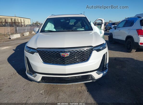 1GYKPDRS2RZ750874 2024 CADILLAC OTHER Белый Вид задней части салона