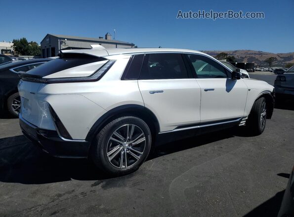 1GYKPPRK0RZ110485 2024 CADILLAC OTHER White Tył prawy