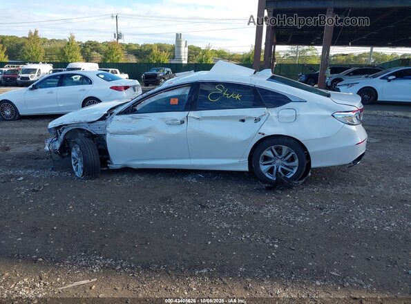 1HGCV1F18KA150800 2019 HONDA ACCORD Белый Вид задней части салона