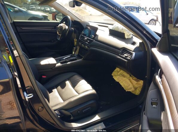 1HGCV1F56MA061085 2021 HONDA ACCORD Black Front interior view