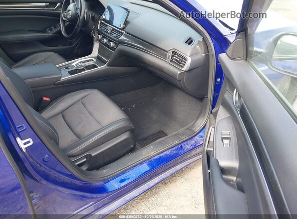 1HGCV3F24NA019873 2022 HONDA ACCORD HYBRID Синий Вид салона спереди