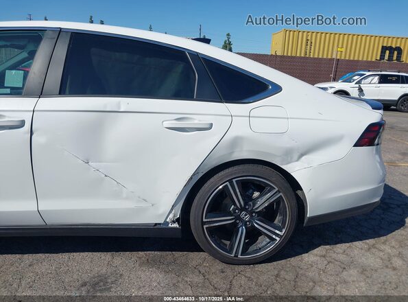 1HGCY2F56RA006012 2024 HONDA ACCORD HYBRID White Widok z przodu