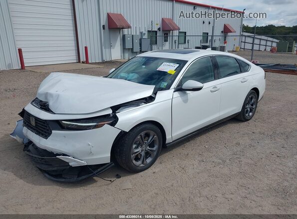 1HGCY2F63SA047213 2025 HONDA ACCORD HYBRID Белый Передняя левая четверть