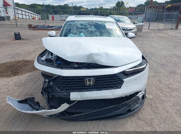 1HGCY2F63SA047213 2025 HONDA ACCORD HYBRID Белый Вид задней части салона