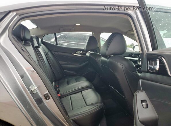 1N4AA6CV8PC508677 2023 NISSAN MAXIMA Серый Вид задних сидений