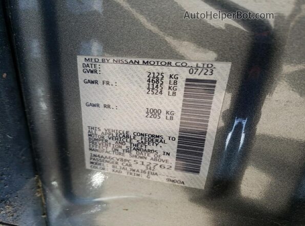 1N4AA6CV8PC512762 2023 NISSAN MAXIMA Gray Widok komory silnika