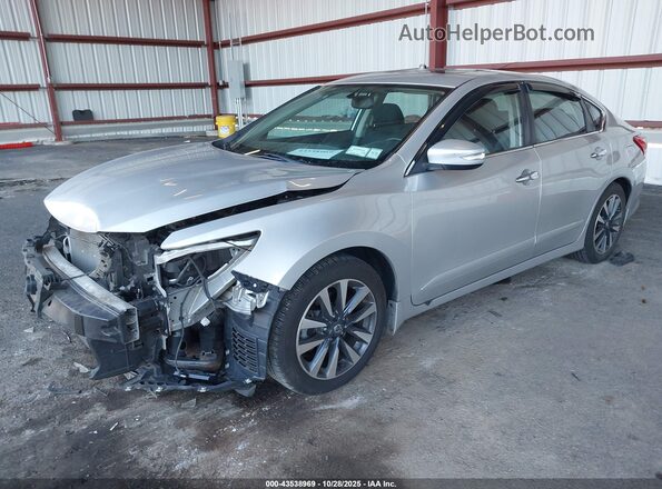 1N4AL3AP1HC130202 2017 NISSAN ALTIMA Silver Առջևի ձախ երեք քառորդ տեսարան