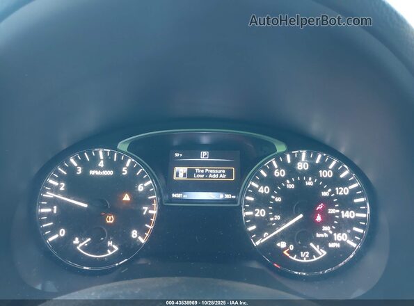 1N4AL3AP1HC130202 2017 NISSAN ALTIMA Silver Հետևի նստատեղերի տեսք