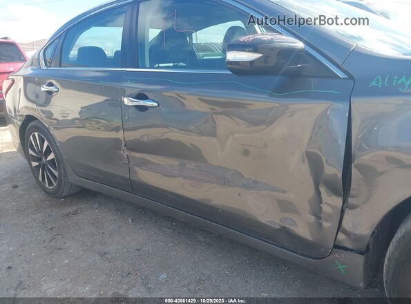 1N4AL3AP7JC156180 2018 NISSAN ALTIMA Серый Вид спереди