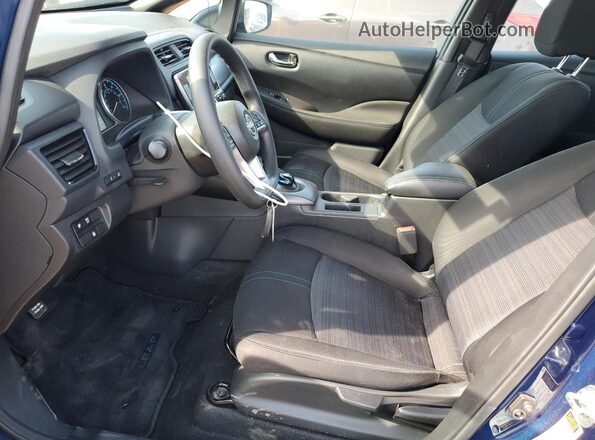 1N4AZ1BV5SC565280 2025 NISSAN LEAF Синий Вид салона спереди