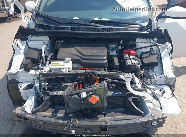 1N4AZ1BV8PC560937 2023 NISSAN LEAF Белый Вид сзади