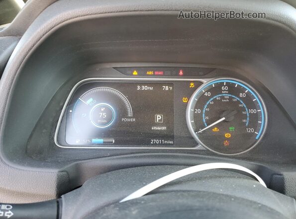 1N4AZ1CP9JC307939 2018 NISSAN LEAF White Instrument cluster view
