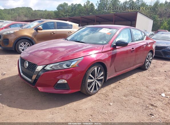 1N4BL4CV2NN362006 2022 NISSAN ALTIMA Red Vista tres cuartos delantera izquierda