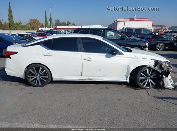 1N4BL4CV7MN384145 2021 NISSAN ALTIMA White Սալոնի հետևի տեսք