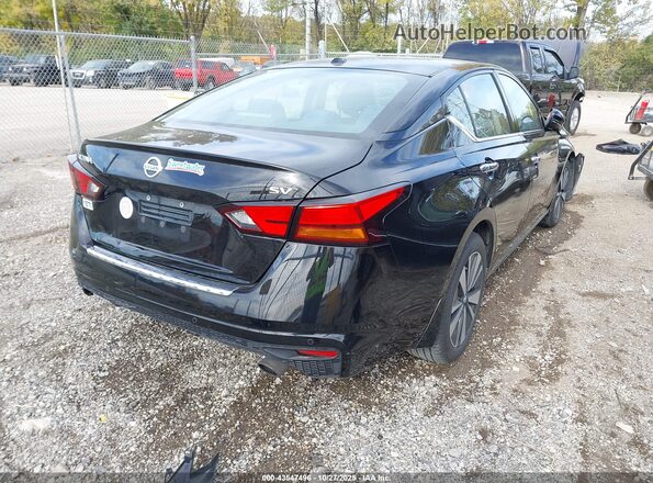 1N4BL4DV4LC228475 2020 NISSAN ALTIMA Черный Задняя правая четверть