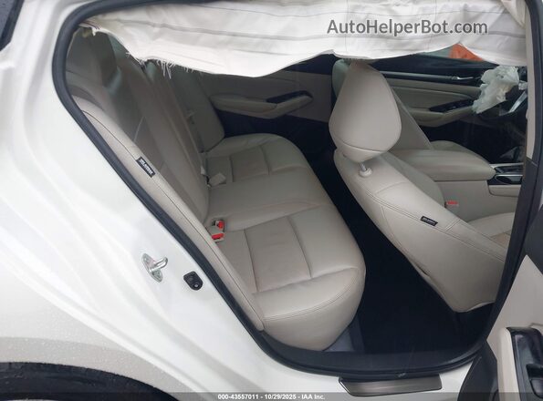1N4BL4EV0MN338430 2021 NISSAN ALTIMA White Widok naklejki z numerem VIN