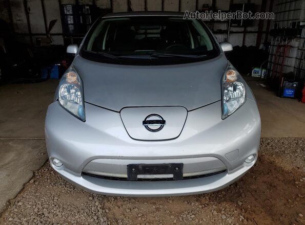 1N4BZ0CP0HC305795 2017 NISSAN LEAF Silver Front view