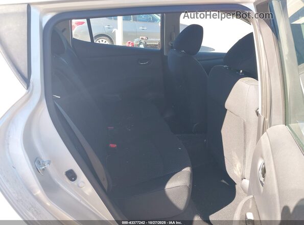1N4BZ0CP3HC302888 2017 NISSAN LEAF Серебряный Вид наклейки с VIN-кодом