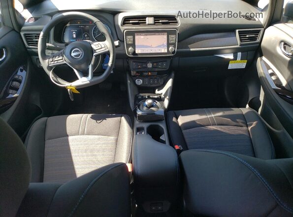 1N4CZ1CVXSC558400 2025 NISSAN LEAF Gray Vista del salpicadero