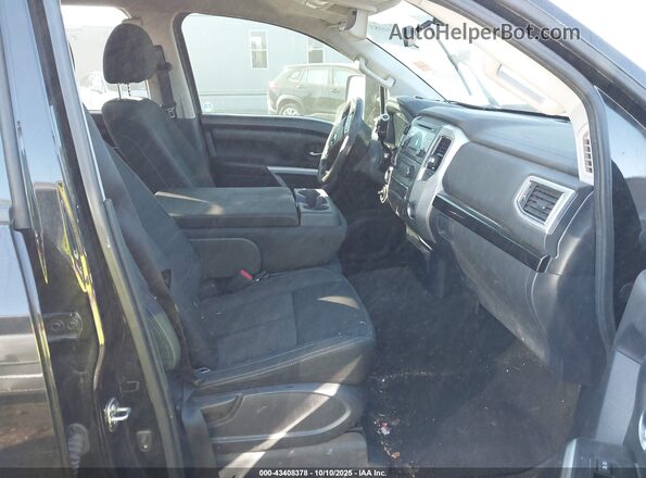 1N6BA1F39HN528449 2017 NISSAN TITAN XD Black Widok wnętrza z przodu