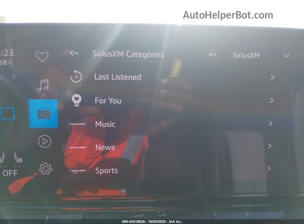 1V2BMPE89RC003882 2024 VOLKSWAGEN ID.4 Серый 