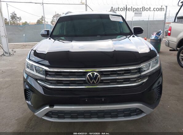 1V2DP2CAXPC503846 2023 VOLKSWAGEN ATLAS Black Սարքավորումների վահանակի տեսք