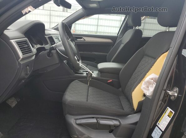 1V2GC2CA6LC202218 2020 VOLKSWAGEN ATLAS Black Вид салону спереду