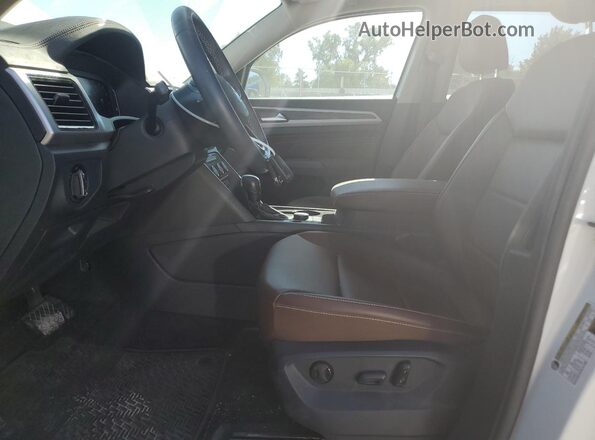 1V2HR2CA4PC522906 2023 VOLKSWAGEN ATLAS White წინა სალონის ხედი