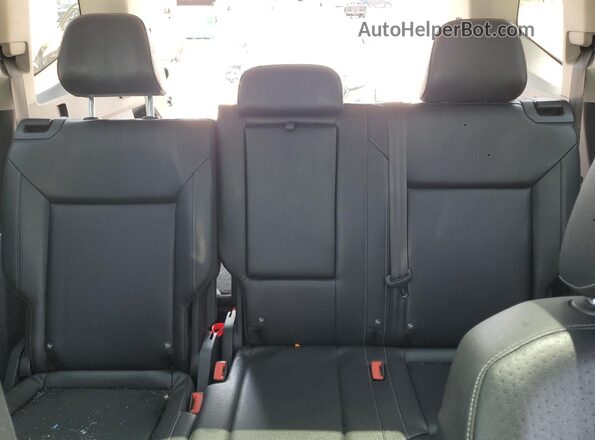 1V2MR2CA9JC503984 2018 VOLKSWAGEN ATLAS Серый Вид задних сидений