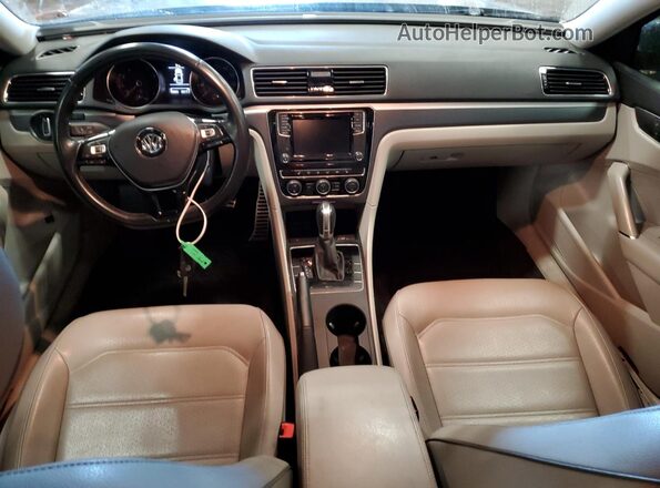 1VWAA7A39JC045308 2018 VOLKSWAGEN PASSAT Gray Առջևի վահանակի տեսք