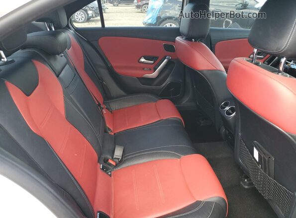 W1K3G5BB5MJ267029 2021 MERCEDES-BENZ A Белый Вид задней части салона