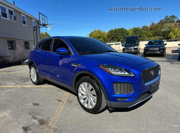 SADFP2FX5L1Z77501 2020 JAGUAR E-PACE Blue Front view