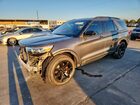 2024 Ford Explorer St-line Gray vin: 1FMSK7KH2RGA72655